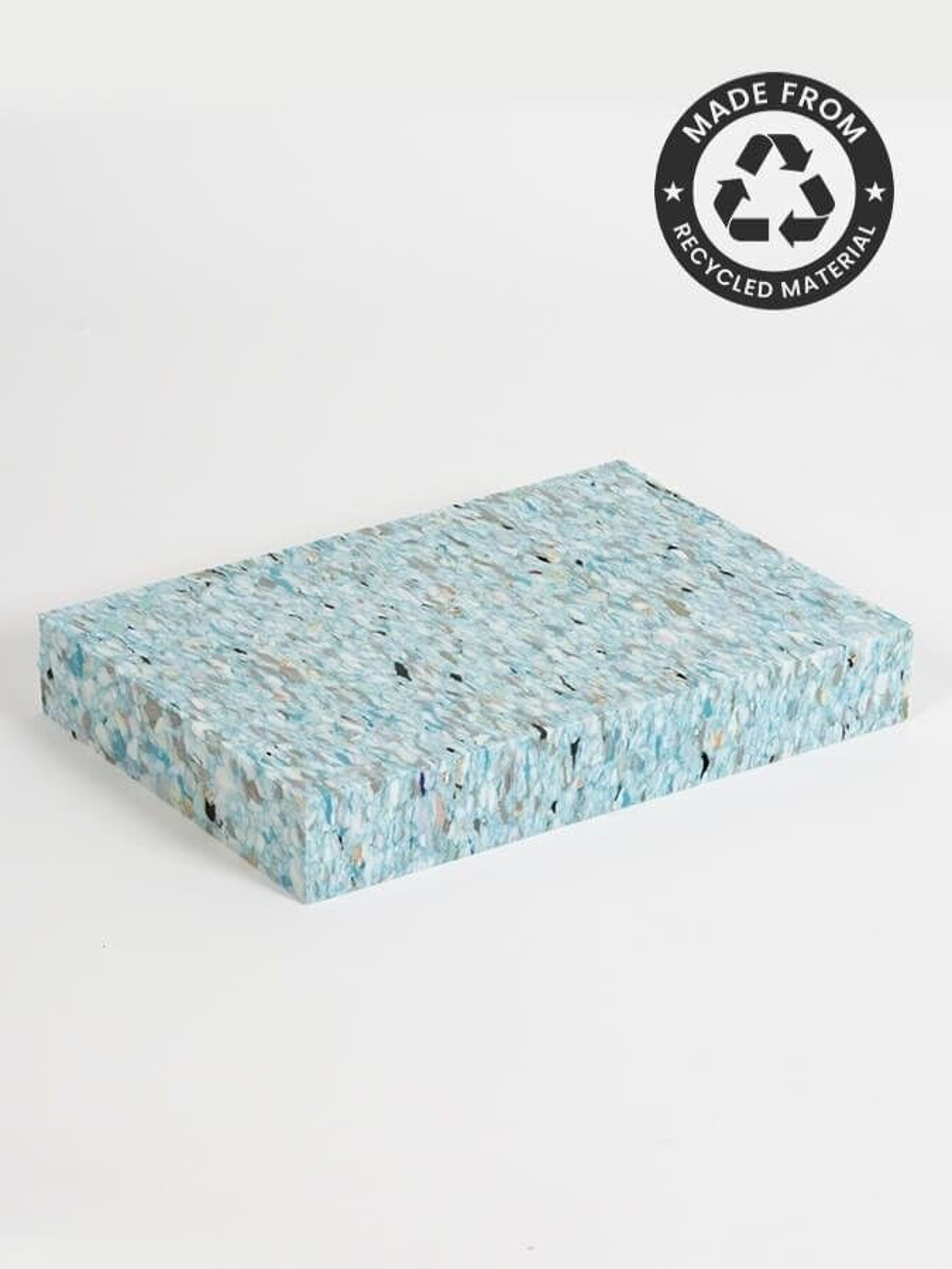 2 x Recycled FULL Chip Foam Yoga Blocks - 5cm / 2 inch FULL HEIGHT Yoga  Chip Blocks : : Sports & Outdoors