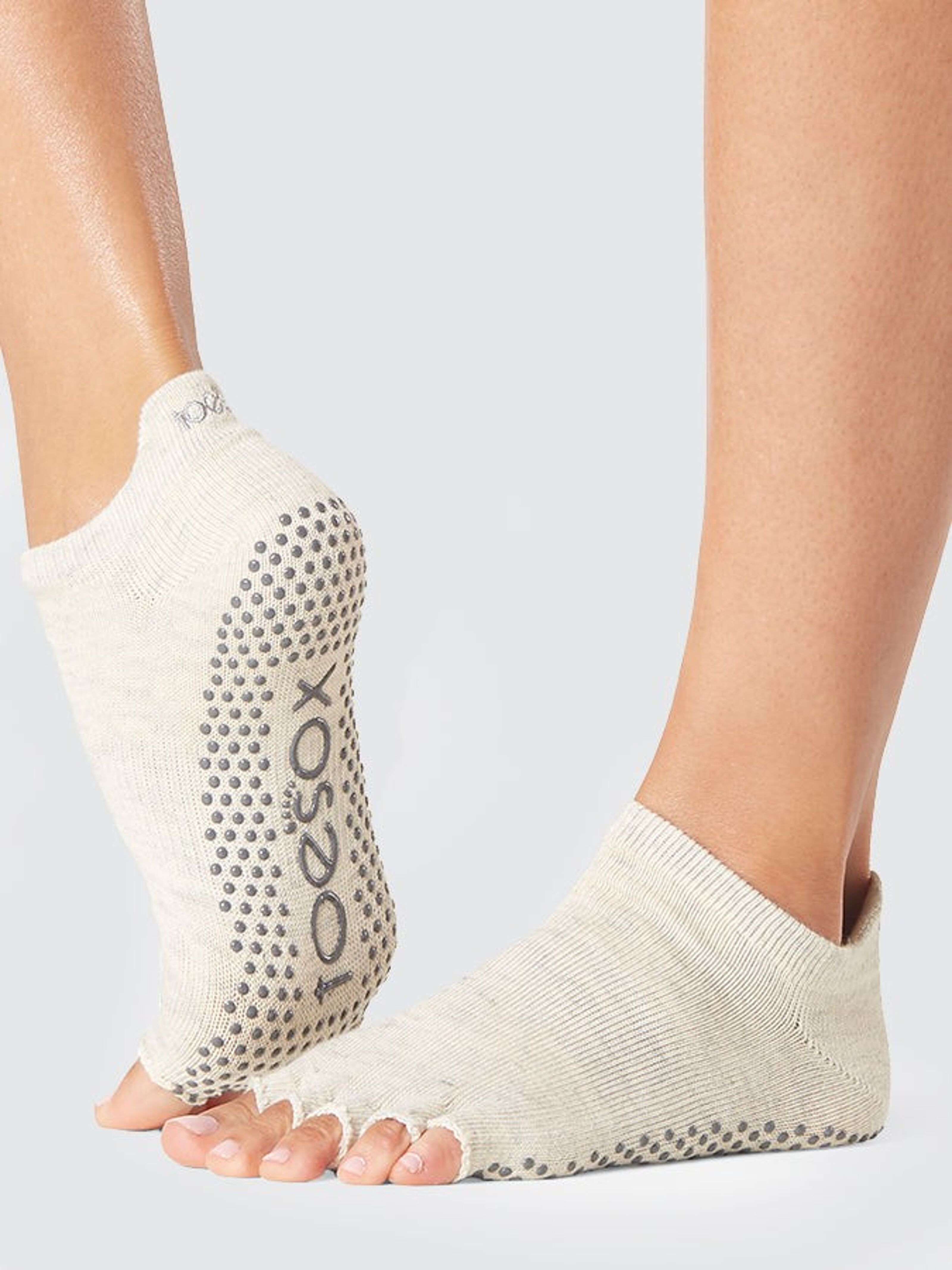 Toesox Ankle Half Toe - Black - Yogisha Amsterdam