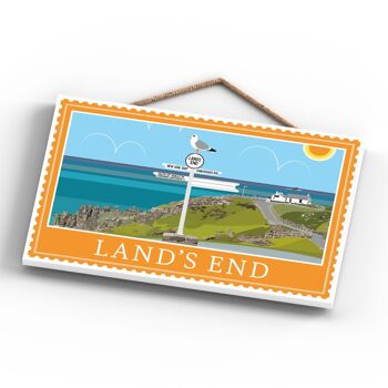 P4035 - Lands End Works Of K Pearson Seaside Town Illustration Plaque à suspendre en bois 3