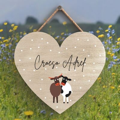 P4302 - Cow Croeso Adref Welcome Home Welsh Cute Animal Theme Wooden Hanging Plaque