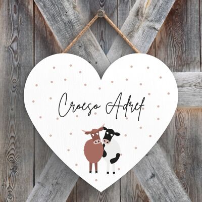 P4349 – Kuh Croeso Adref Welcome Home Welsh Cute Animal Theme Hölzernes Schild zum Aufhängen