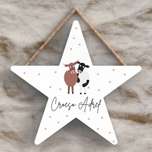 P4441 - Cow Croeso Adref Welcome Home Welsh Cute Animal Theme Wooden Hanging Plaque