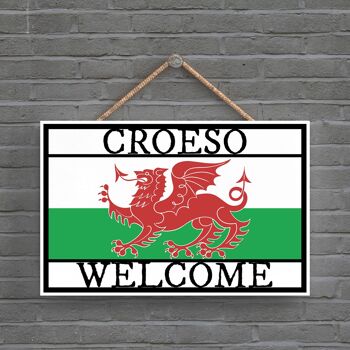P4596 - Croeso Welcome Welsh Dragon Sign Welsh Flag Plaque décorative en bois à suspendre 1