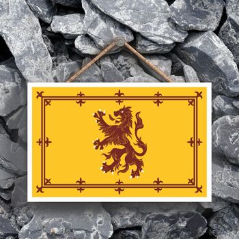 P4822 - Plaque à Suspendre En Bois Lion Rampant Rouge Et Jaune Sur Le Thème De L'Ecosse 1