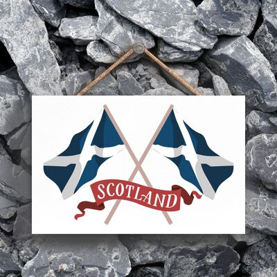 P4825 – Schottische Flaggen zum Aufhängen aus Holz zum Thema Schottland