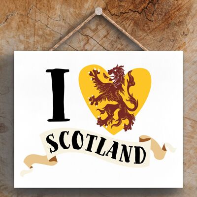 P4859 - Plaque à suspendre en bois sur le thème du lion rampant I Love Scotland