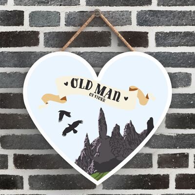 P4876 - Old Man Or Storr Heart Scotland Theme Wooden Hanging Plaque