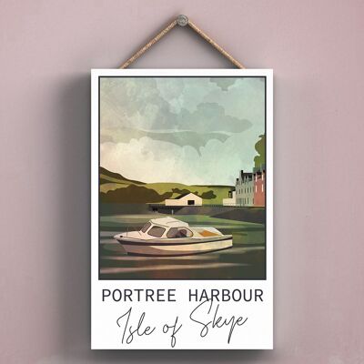 P4967 - Placa de madera con ilustración de paisaje escocés de la noche del puerto de Portree