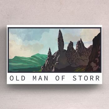 P4979 - Aimant en bois Illustration de paysage d'Ecosse de vieil homme ou de nuit de Storr