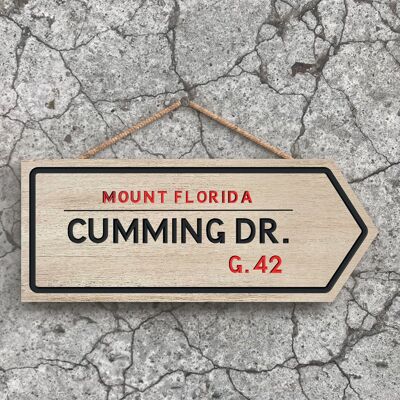 P5119 - Mount Florida Cumming Drive Road Sign Effect Hanging Nouveauté Plaque en bois