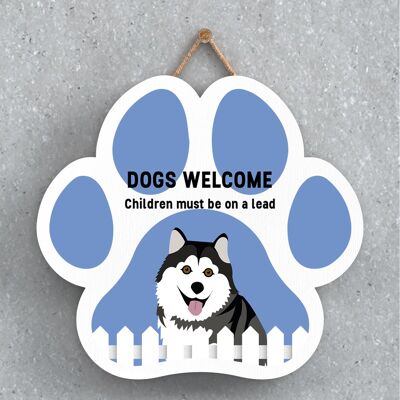 P5613 - I cani Husky accolgono i bambini al guinzaglio Katie Pearson Artworks Pawprint Hanging Plaque