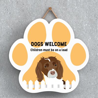 P5637 – Spaniel-Hunde begrüßen Kinder an der Leine Katie Pearson Artworks Pawprint Hanging Plaque