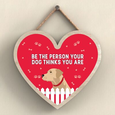 P5764 - Labrador amarillo Sé la persona que tu perro cree que eres sin Katie Pearson Artworks Placa colgante con forma de corazón