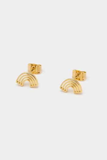 Boucles d'oreilles tiges arc-en-ciel découpées minimalistes 1