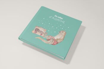 Livre enfant La valise de petite loutre Histoire pour enfant avec illustrations aquarelle modèle unique apprentissage des mots cadeau anniversaire 5