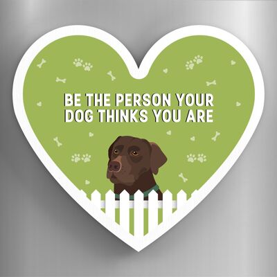 P5870 - Chocolate Labrador Person Your Dog Thinks You Are Katie Pearson Artworks Imán de madera en forma de corazón