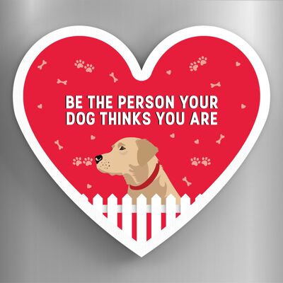 P5978 - Giallo Labrador Persona Il tuo cane pensa che tu sia Katie Pearson Opere d'arte Magnete in legno a forma di cuore