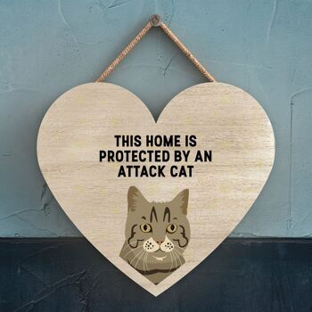 P6022 - Tabby Cat Home Protected Attack Cat Katie Pearson Artworks Plaque à suspendre en bois en forme de cœur 1