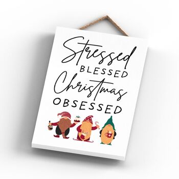 P6693 - Stressed Blessed Christmas Obsessed Gonk Festive Plaque en bois Décor de Noël 2