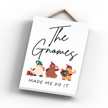 P6694 - The Gnomes Made Me Do It Gonk Festive Plaque en Bois Décor de Noël 3