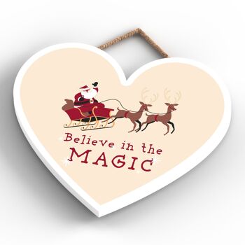 P6721 - Believe In The Magic Santa Festive Plaque Coeur en Bois Décor de Noël 4