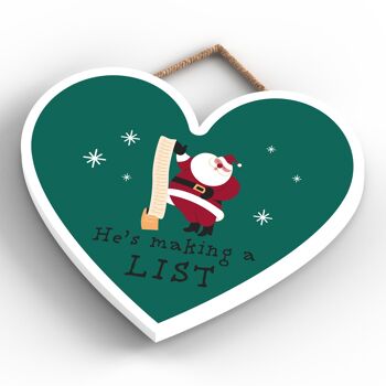 P6725 - He's Making A List Santa Festive Plaque Coeur en Bois Décor de Noël 4