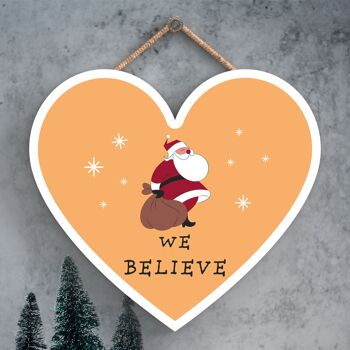 P6735 - We Belive Santa With Sack Festive Wooden Heart Plaque Christmas Decor 1