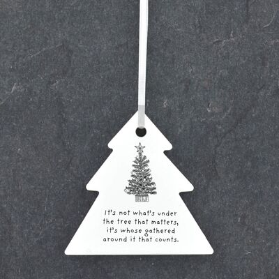 P6905 - Gathered Tree Line Drawing Illustration Ceramic Christmas Bauble Ornament