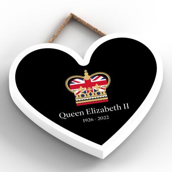 P7162 - Plaque commémorative en bois commémorative en forme de cœur noir de la reine Elizabeth II 2