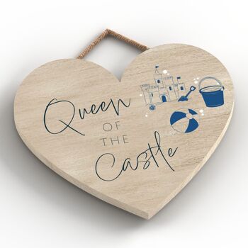 P7434 - Queen Of The Castle Coastal Blue Nautical Sign Plaque à suspendre en bois Coeur 2