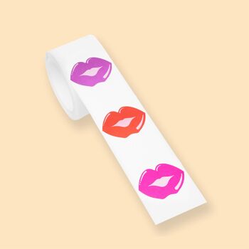 STICKERS ON A ROLL - Kisses - PET Material 1