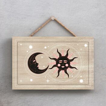 P8037 - Zodiac Sun And Moon Symbol Star Sign Calander Plaque à suspendre en bois sur le thème 1