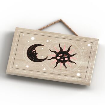 P8037 - Zodiac Sun And Moon Symbol Star Sign Calander Plaque à suspendre en bois sur le thème 4