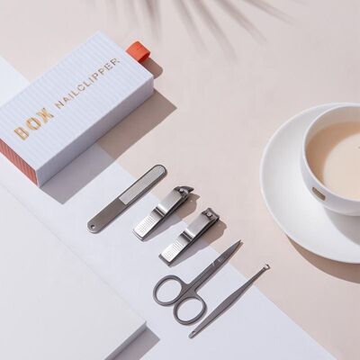 5 Piece Manicure Pedicure Set | in gift box | stainless steel
