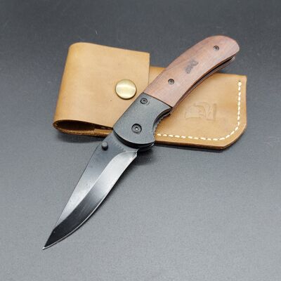 Navaja Geiranger. Cuchillo Opplav Geiranger. Maquinilla de Afeitar Fabricada con Acero Inoxidable 2J / funda de piel de 1,6 mm de espesor hecha a mano en nuestros talleres.