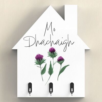 P8283 - Placca portachiavi a forma di casa Mo Dhachaigh fiore di cardo scozzese