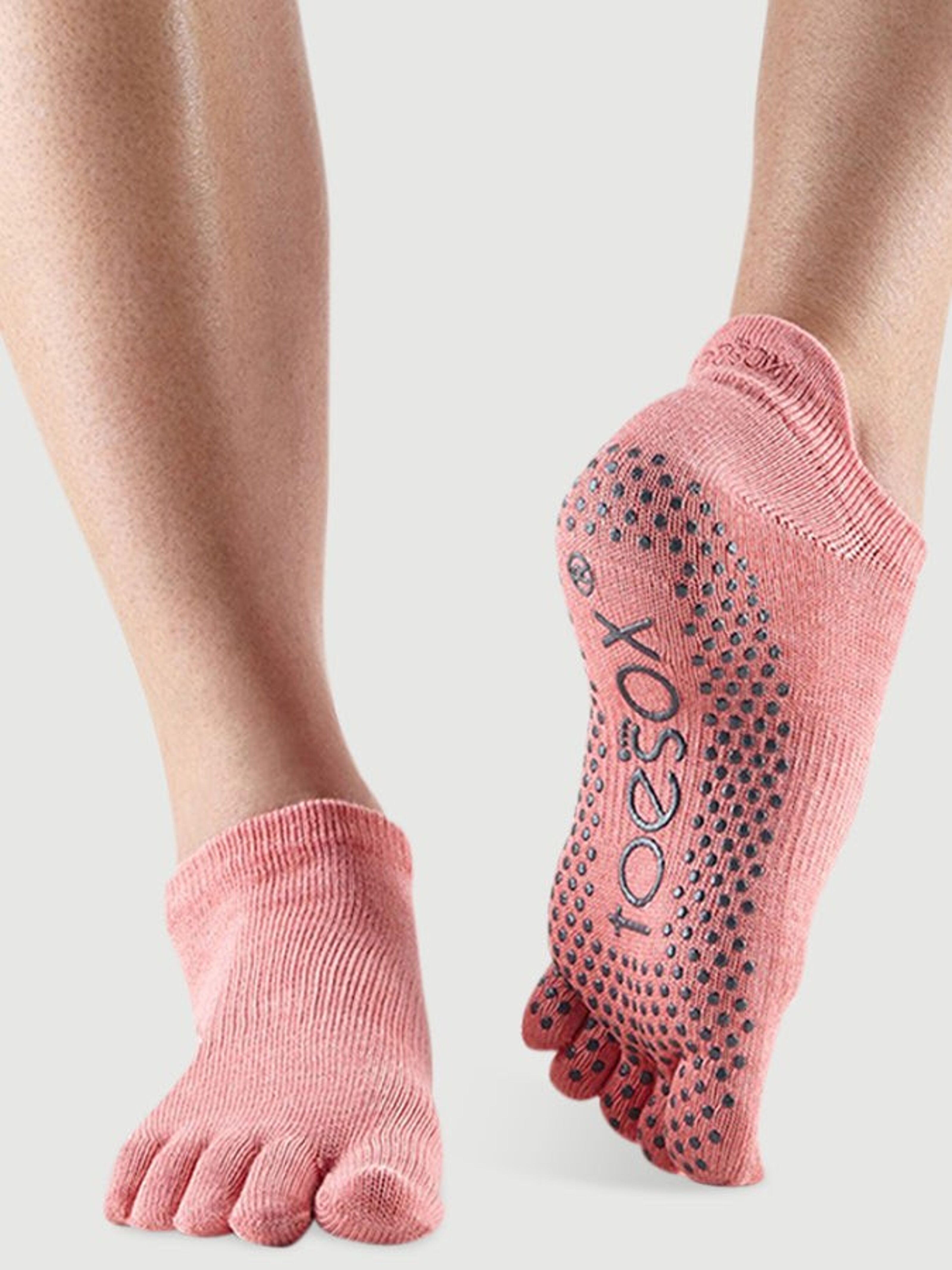 Toesox Full Toe Low Rise Grip Socks For Barre Pilates Yoga Black