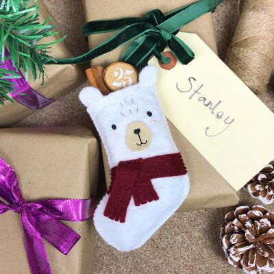 Kit de couture en feutre, bas de Noël Pablo l'ours polaire
