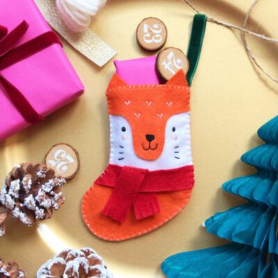 Kit de couture en feutre, chaussette de Noël Félix le renard