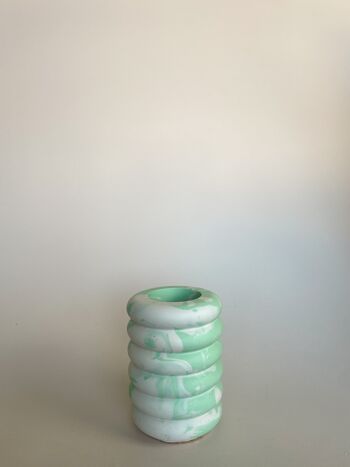 Vase 4