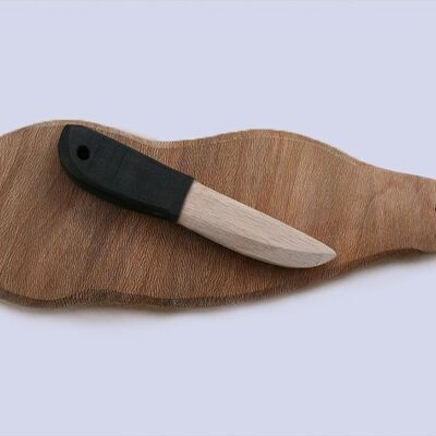 Small kitchen knife and cutting board
