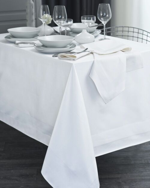 BANDE SATIN BLANC NAPPE RECT 150X250