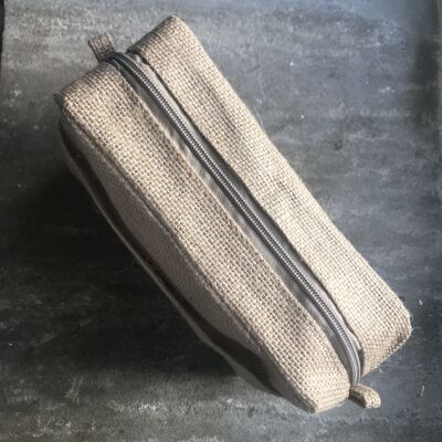 Trousse de toilette / cosmétique en jute