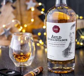 Auld Acquaintance Blended Scotch Whisky, 70cl 2