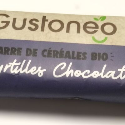 Organic blueberry chocolate cereal bar