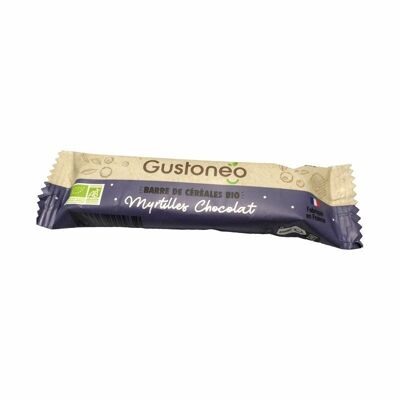 Organic blueberry chocolate cereal bar