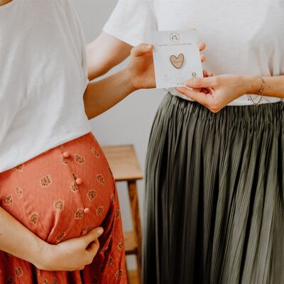 Wooden pins - Pregnancy announcement or party!