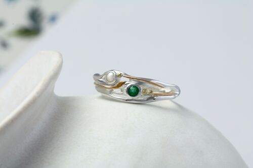 Emerald and Pearl Silver Ring