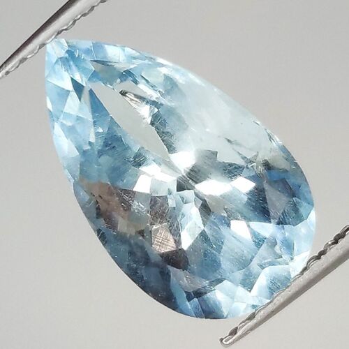 2.94ct Aguamarina talla pera 12.5x7.4mm