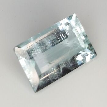 Aigue-marine 7.52ct coupe rectangulaire 15.8x10.2mm 5